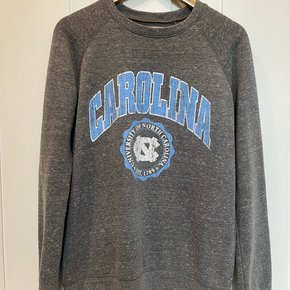University of North Carolina Gray Sweatshirt size small